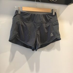 Reebok shorts gray size xs